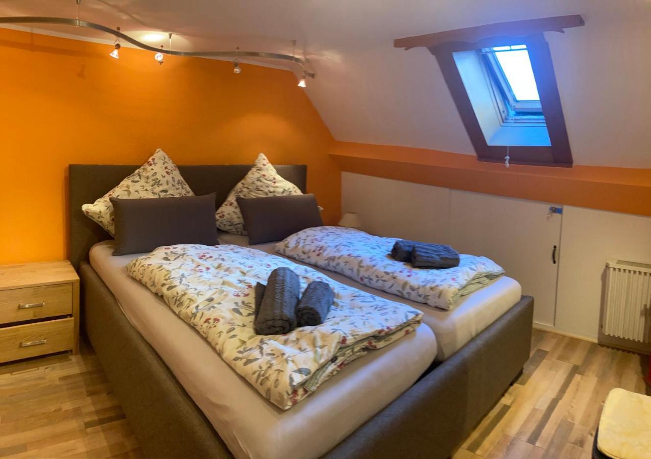 Ferienwohnung Am Markt Моншау Екстериор снимка